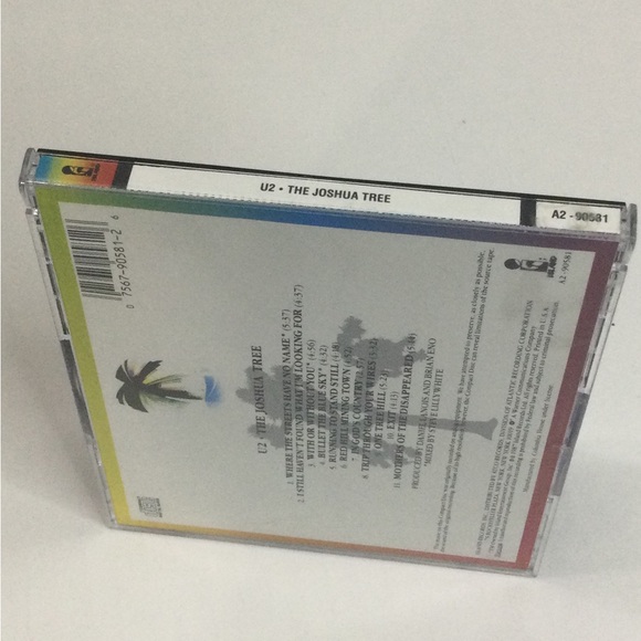 U2-The Joshua Tree Pre-Owned Music CD - Picture 3 of 7